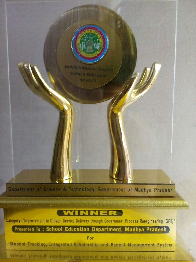 Winners' Trophy State eGovenance Award 2013-14